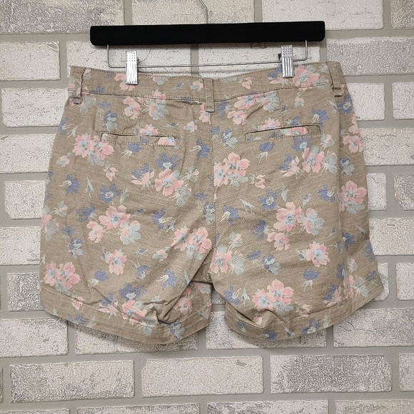 Gap Pink Blue Floral Print Chino Shorts Size 8 - Picture 3 of 6